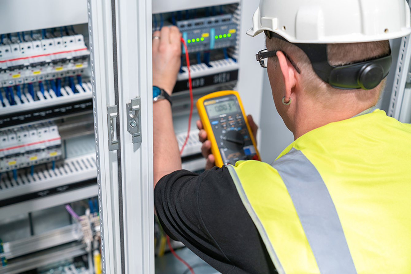 Elektroanlagen-Kontrolle bei Elektro Kayser in Bischofsheim